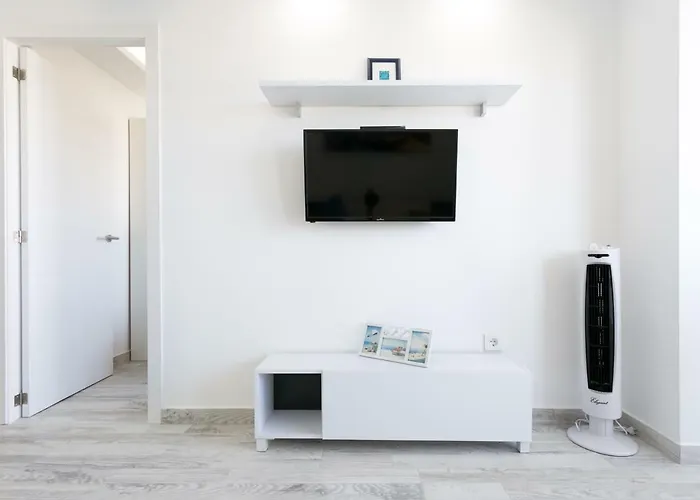 Appartement 408 Enchanting El Dorado Accommodation, Sea View!