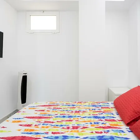 Lägenhet 408 Enchanting El Dorado Accommodation, Sea View!