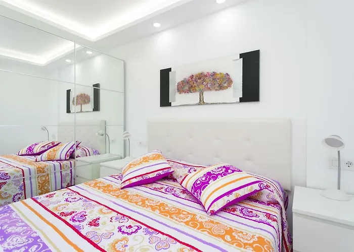 408 Enchanting El Dorado Accommodation, Sea View! Playa de las Américas